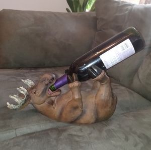 Wine holder moose